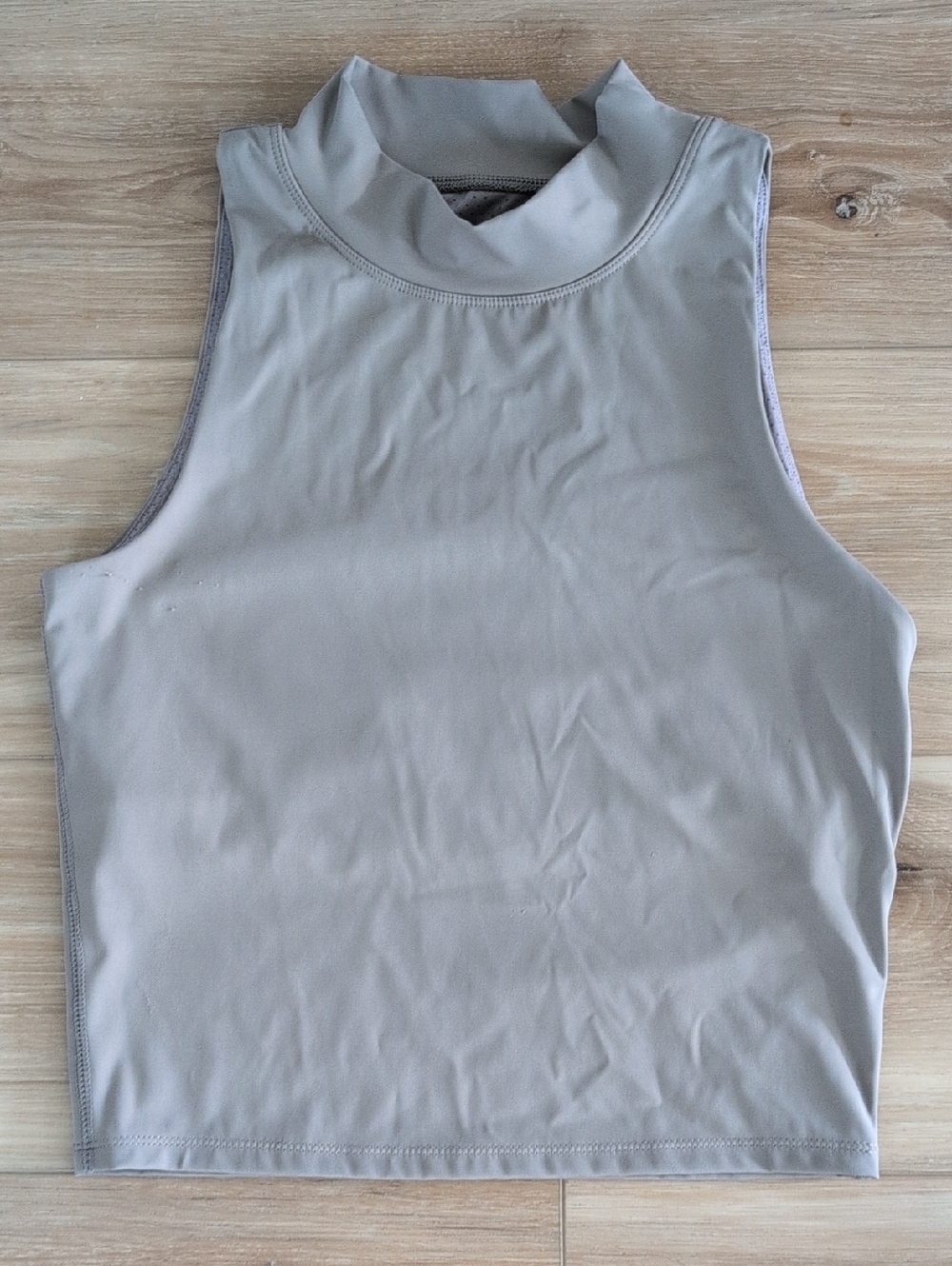 Sleeveless Mock Neck Tank Top in Light Gray